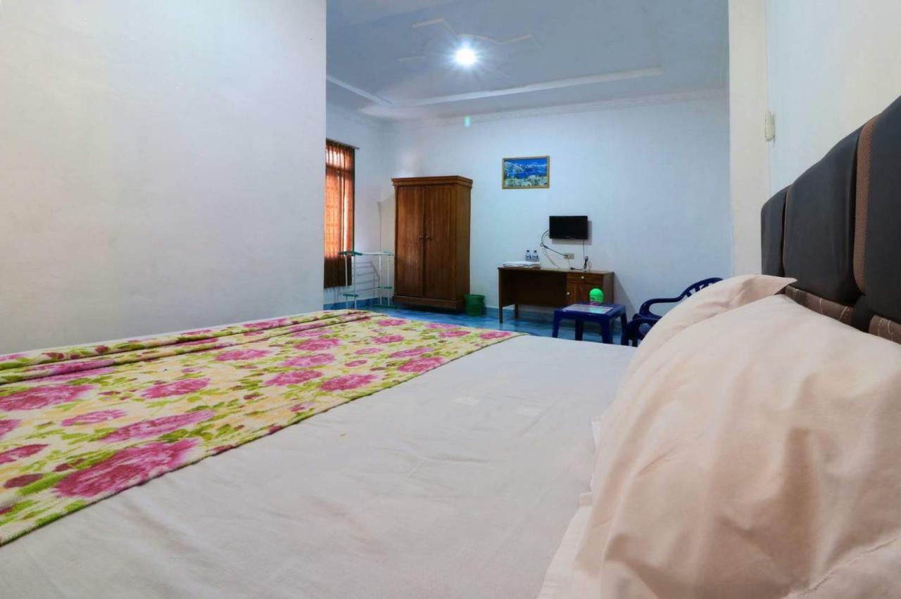 Hotel Rembulan Tebing Tinggi 外观 照片